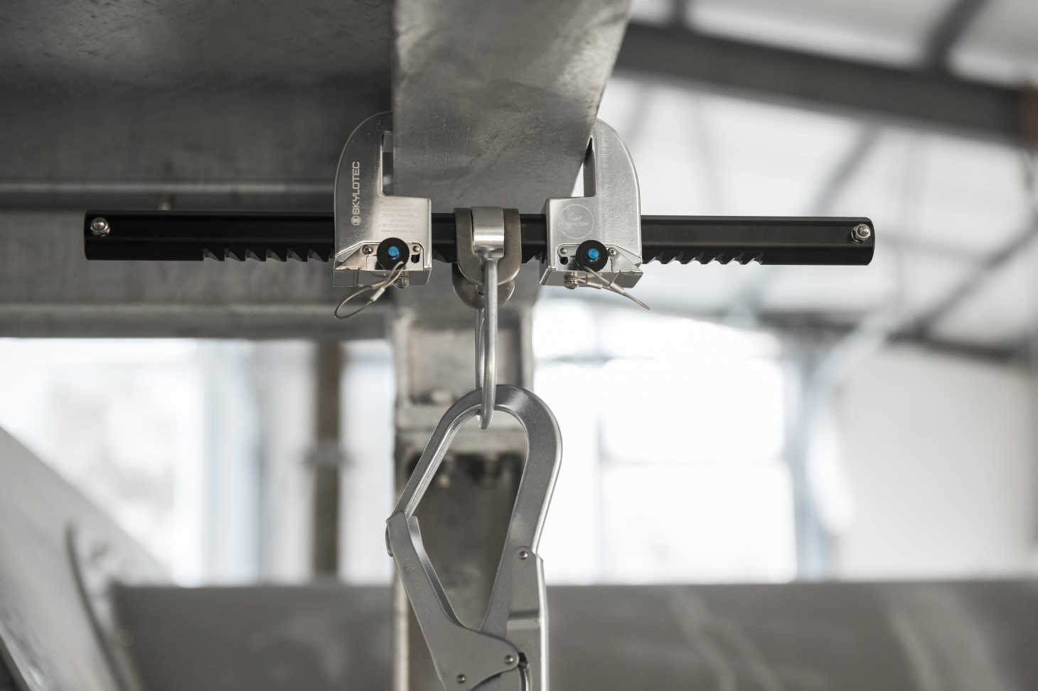 Skylotec BEAMTAC 2.0 9cm-36cm Fixed Beam Anchor AP-075 - SecureHeights