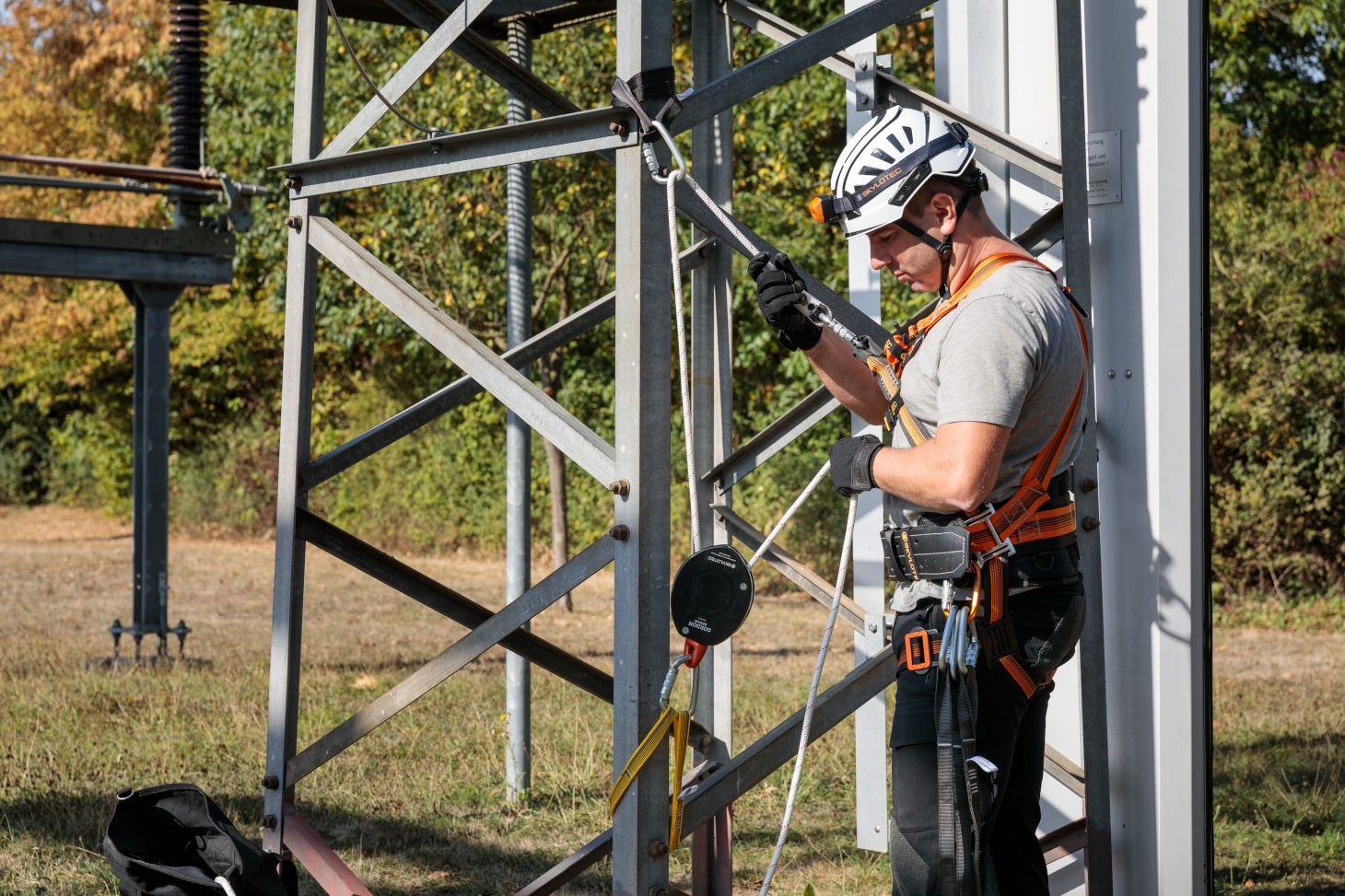 Skylotec GORDON RESCUE Evacuation Descender Device Without Rope HSG-020-R - SecureHeights