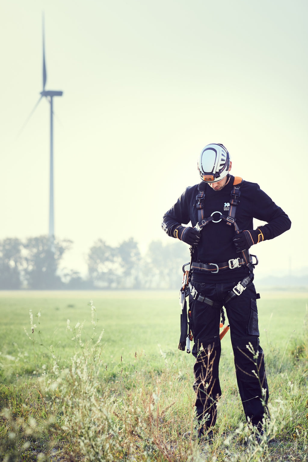 Buy Skylotec IGNITE PROTON WIND STEEL Wind Energy Fall Arrest Harness ...