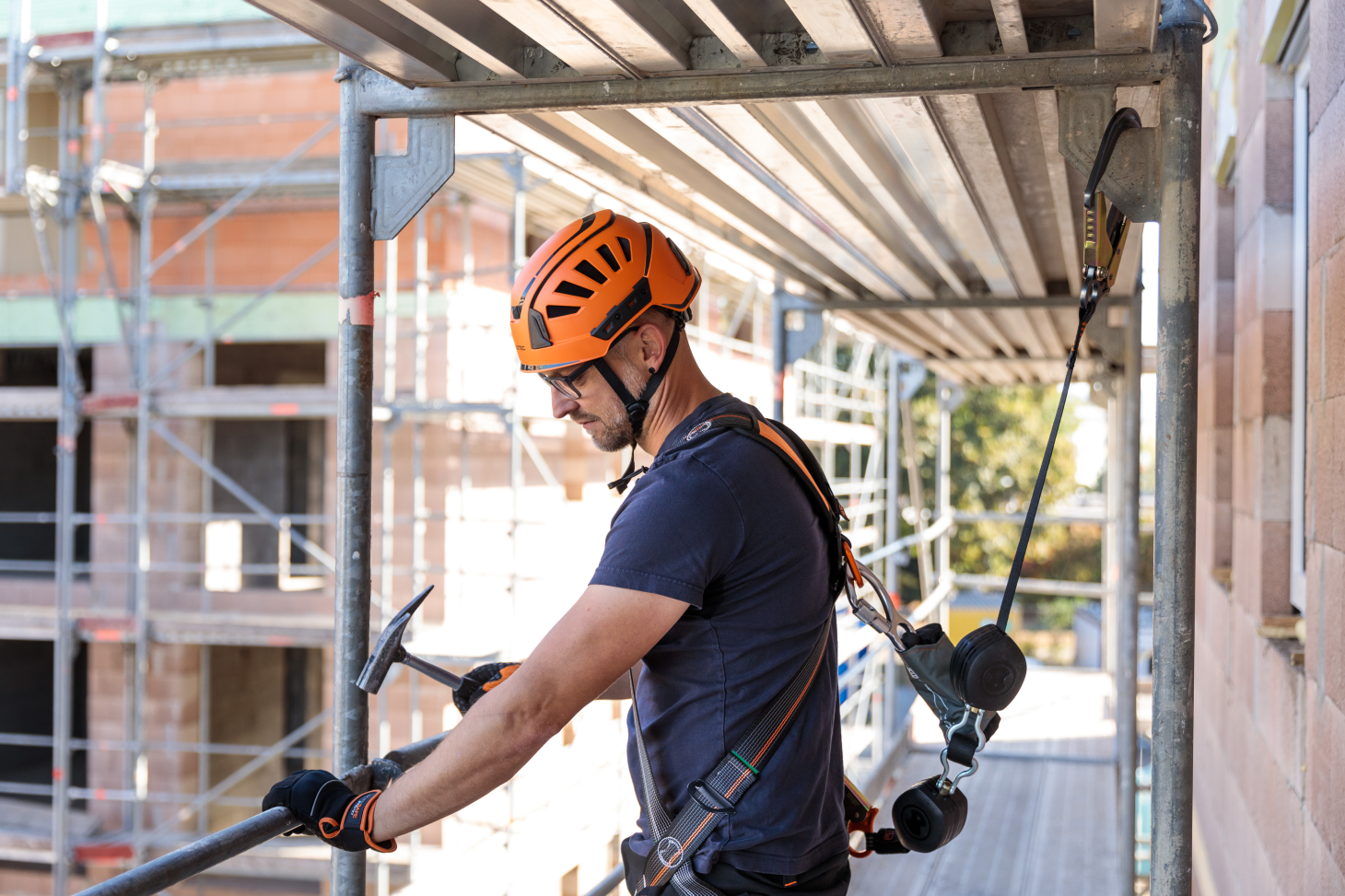 Skylotec PEANUT Y 2.5m Twin Leg Self Retracting Lifeline with 50mm Scaffold Hooks HSG-022-2,5-3 - SecureHeights