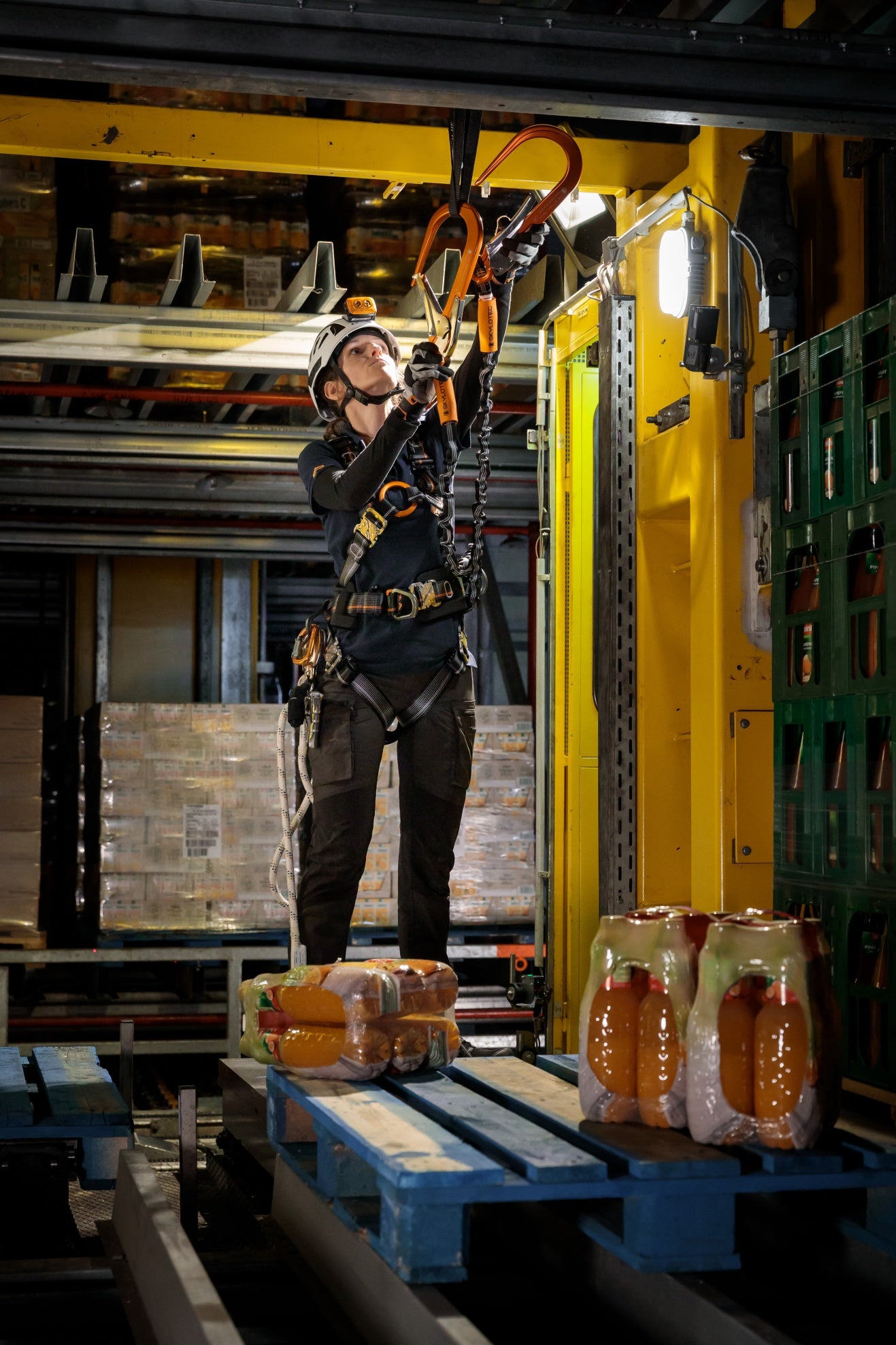 Skylotec SKYSAFE PRO FLEX Y 1.8m Twin Leg Webbing Lanyard with 60mm Scaffold Hooks L-0562-1,8 - SecureHeights