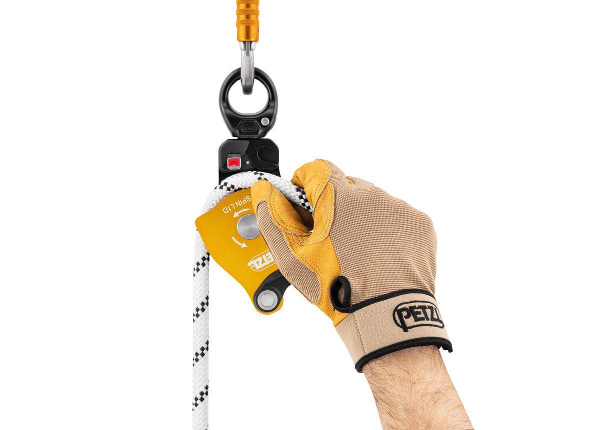 Petzl SPIN L1D Very High Efficiency Single Pulley with Swivel and One Way Rotation P001AA00 - SecureHeights