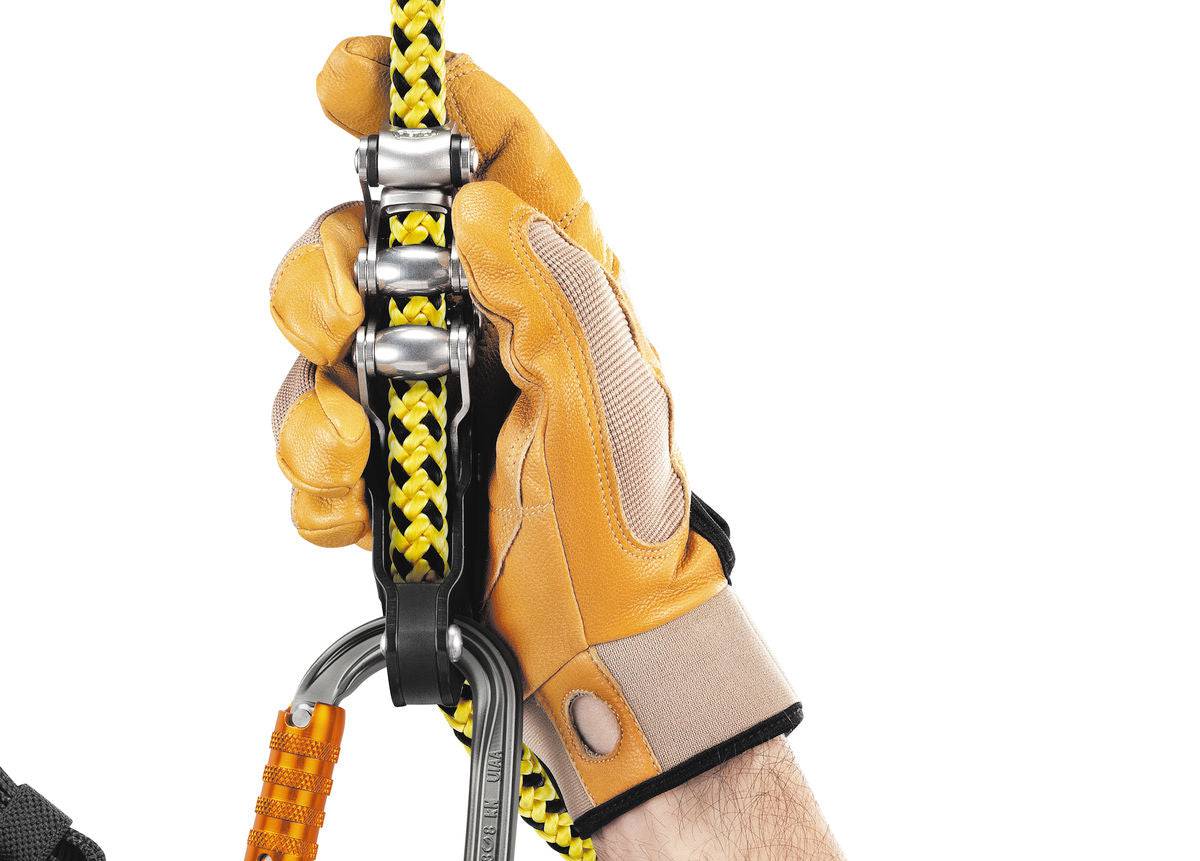Petzl ZILLON Adjustable Tree Care Work Positioning Lanyard 2.5m-5.5m - SecureHeights